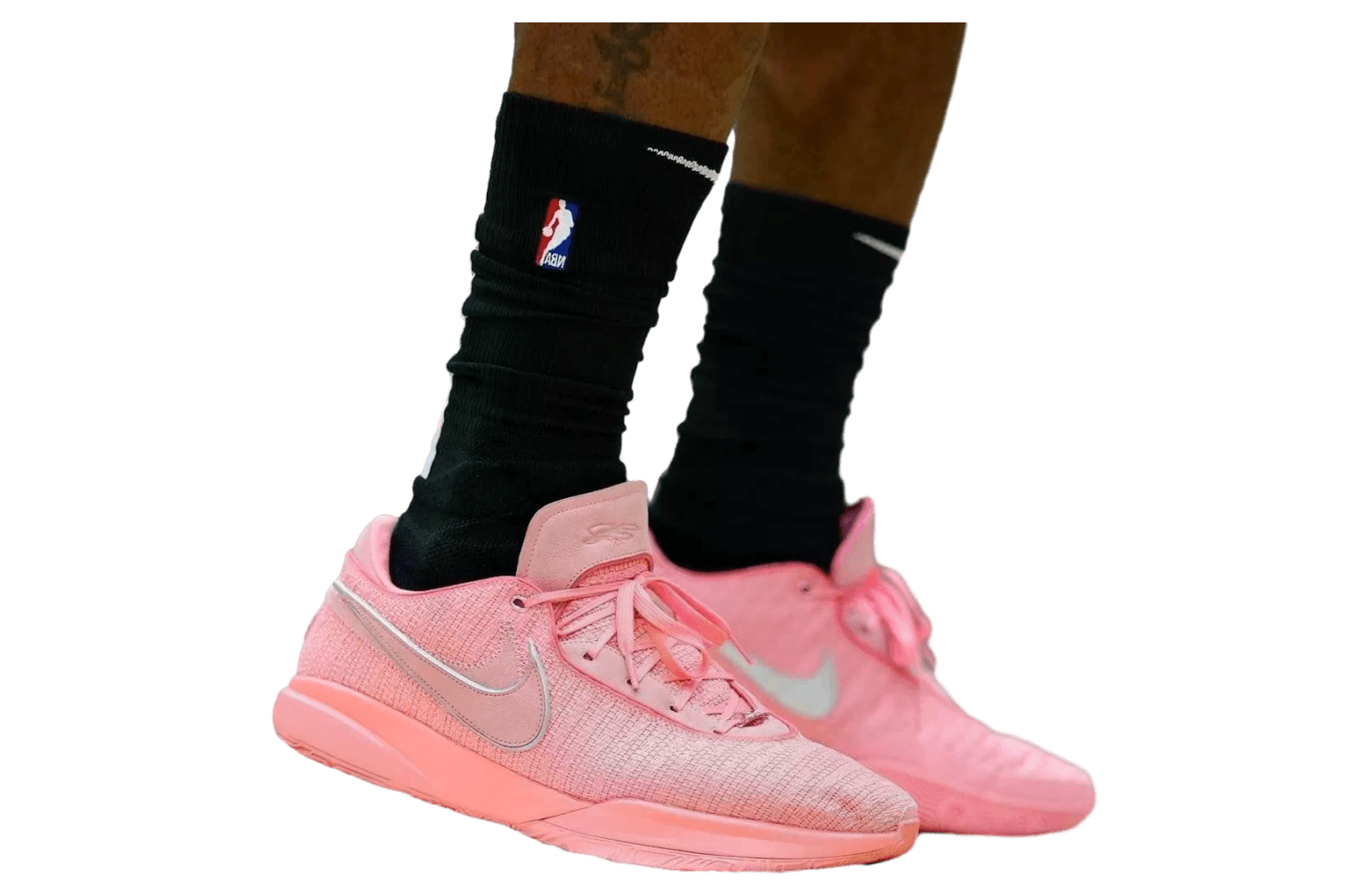 Nike Lebron 20 Pink Diamond release photo 3