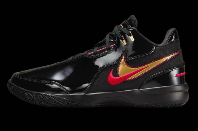 Nike LeBron NXXT Gen AMPD Black / Metallic Gold Nike release photo