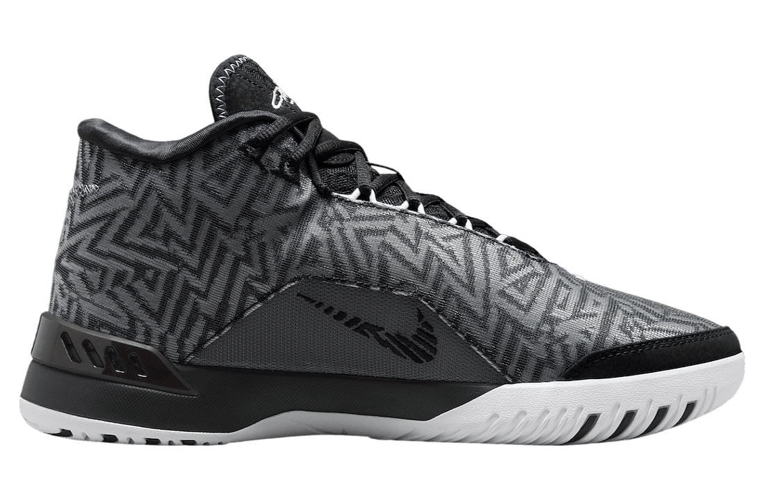 Nike LeBron NXXT Genisus Black release photo 3