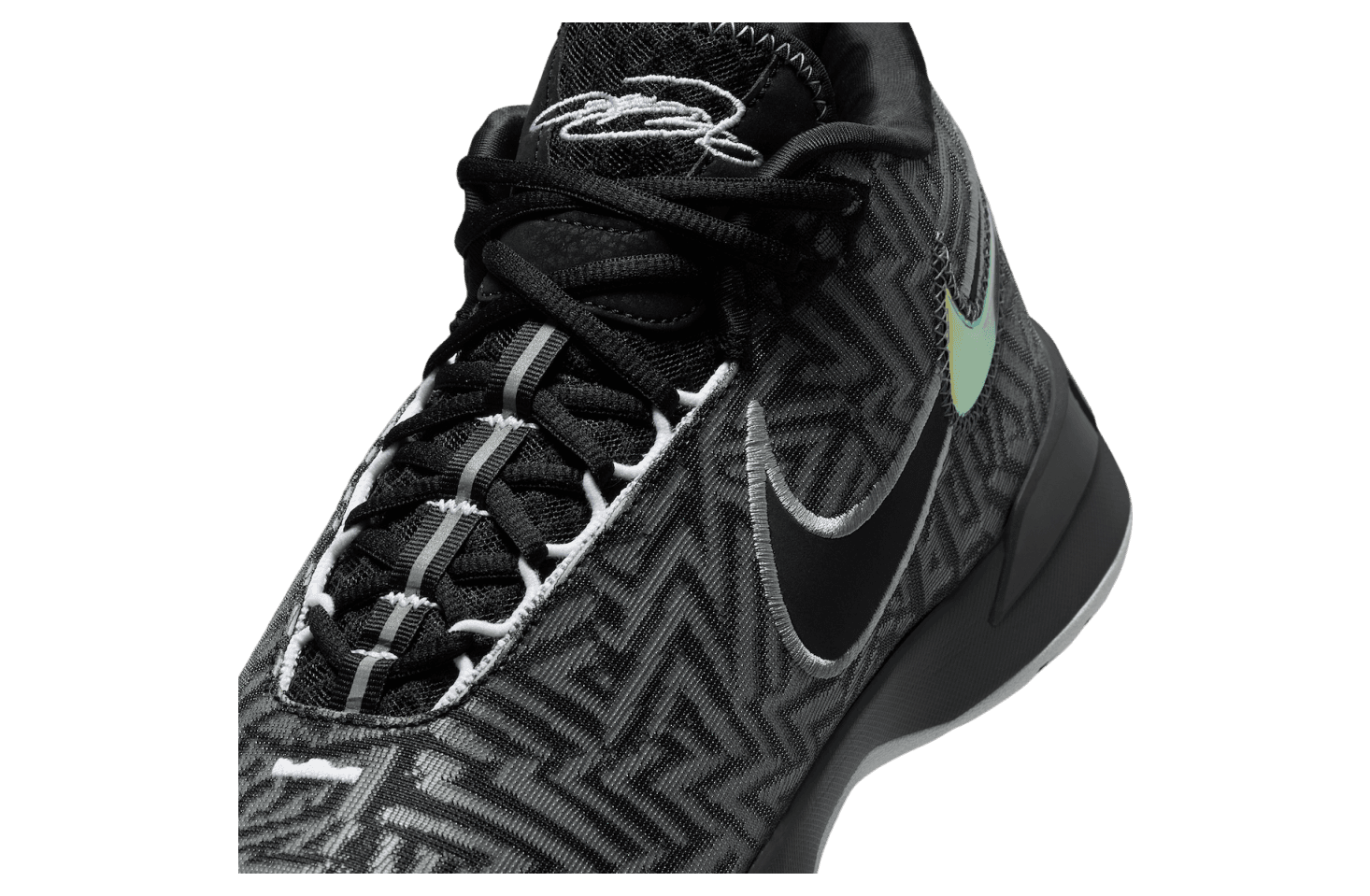 Nike LeBron NXXT Genisus Black release photo 7