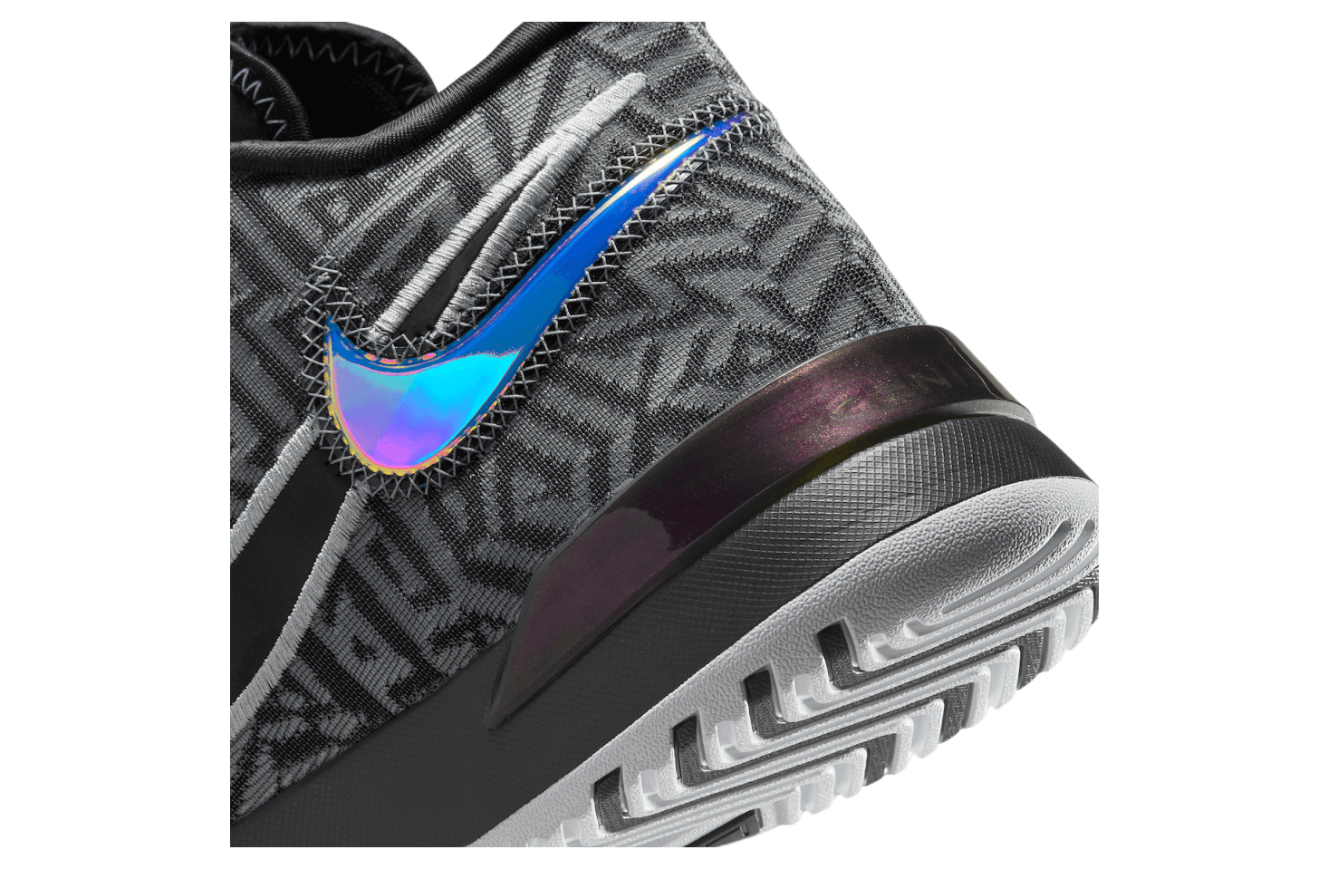 Nike LeBron NXXT Genisus Black release photo 8