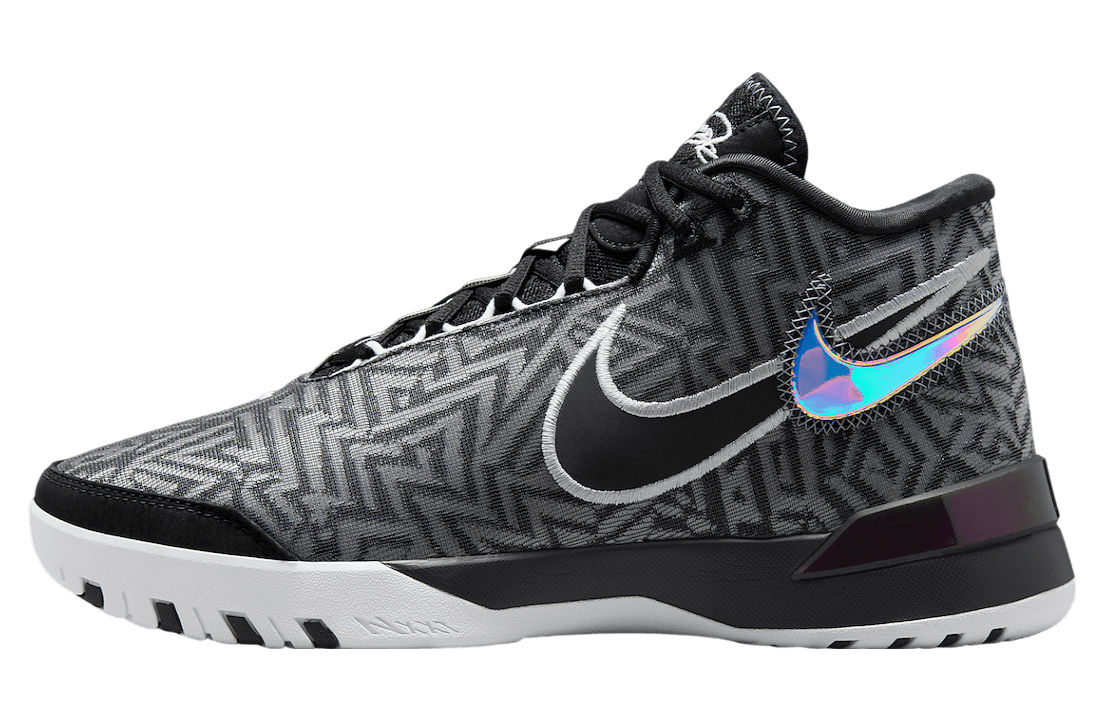 Nike LeBron NXXT Genisus Black release photo 1