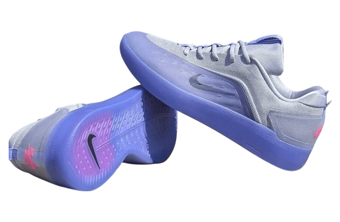 Nike SB Nyjah 4 Light Light Thistle / Black release photo 3