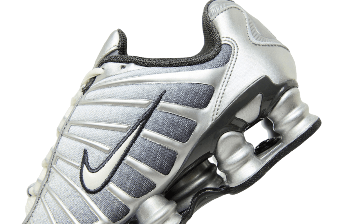Nike Shox TL Metallic Silver / Summit White release photo 3