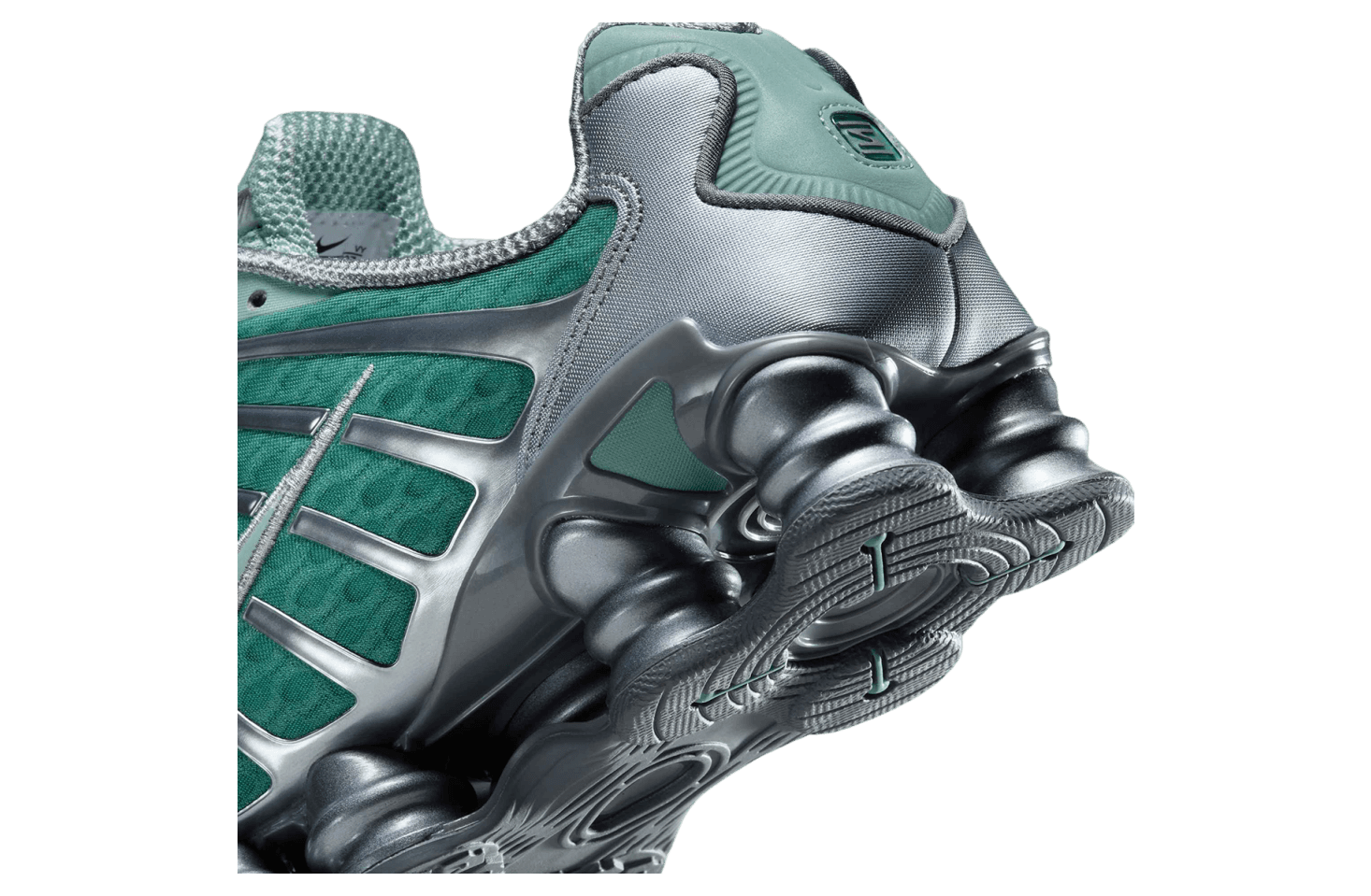 Nike Shox TL WMNS Cannon / Metallic Silver release photo 3