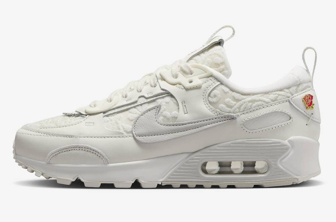 Nike WMNS Air Max 90 Futura Give Her Flowers Nike release photo