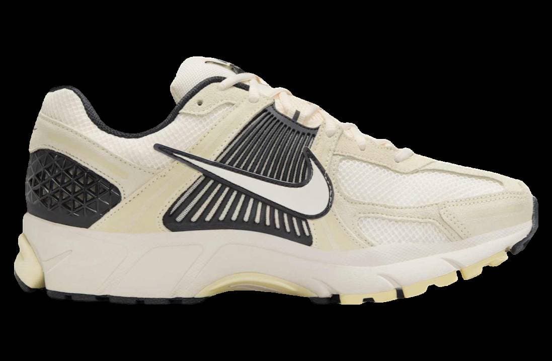 Nike Zoom Vomero 5 Alabaster / Pale Ivory release photo 3