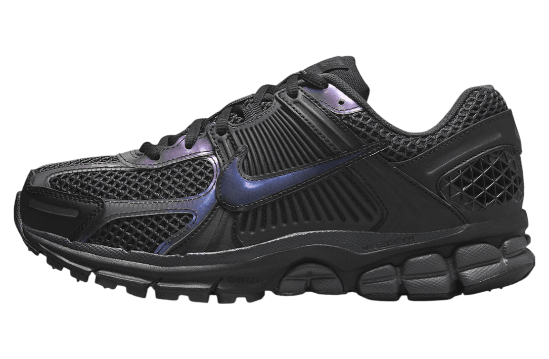 Nike Zoom Vomero 5 Black Iridescent release photo 1