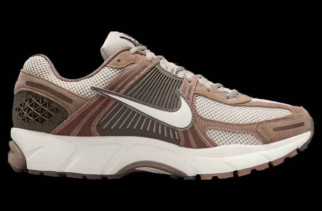Nike Zoom Vomero 5 Mink Brown / College Grey release photo 3