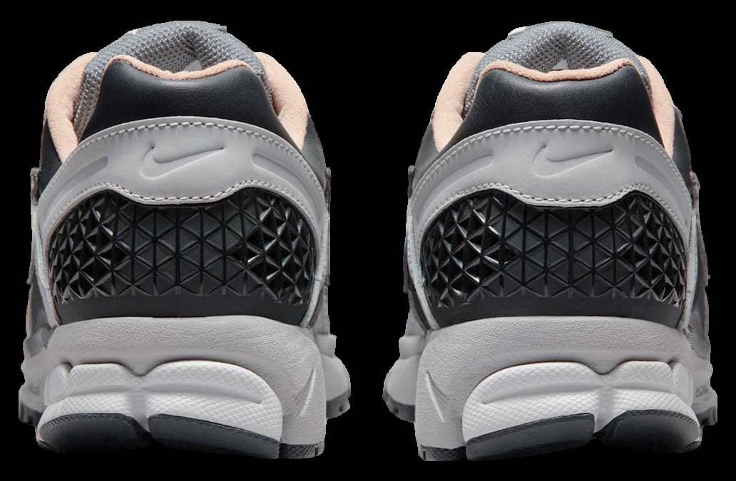 Nike Zoom Vomero 5 Smoke Grey / Peach release photo 5