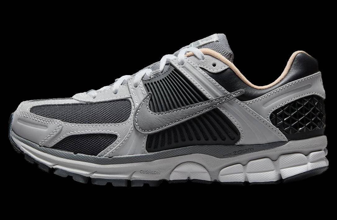 Nike Zoom Vomero 5 Smoke Grey / Peach release photo 1
