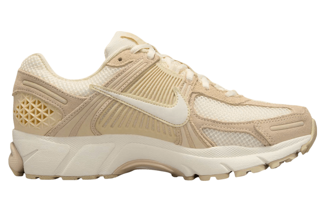 Nike Zoom Vomero 5 WMNS Beige / Beach release photo 3