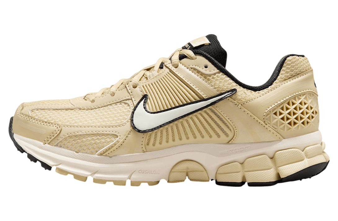 Nike Zoom Vomero 5 WMNS Gold / White release photo 1