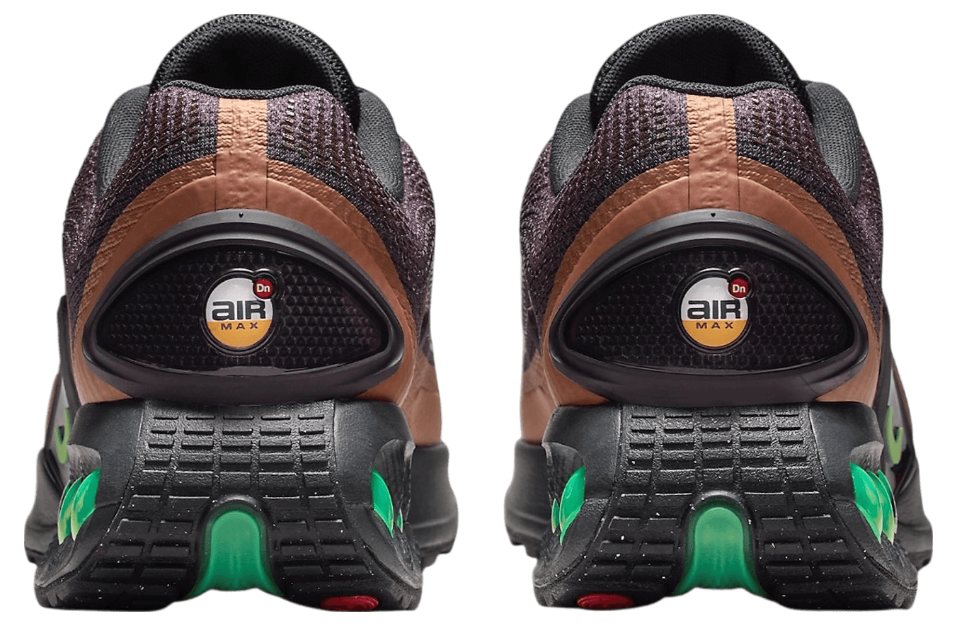 Nikes Air Max DN Off-Noir / Dark Russet release photo 5