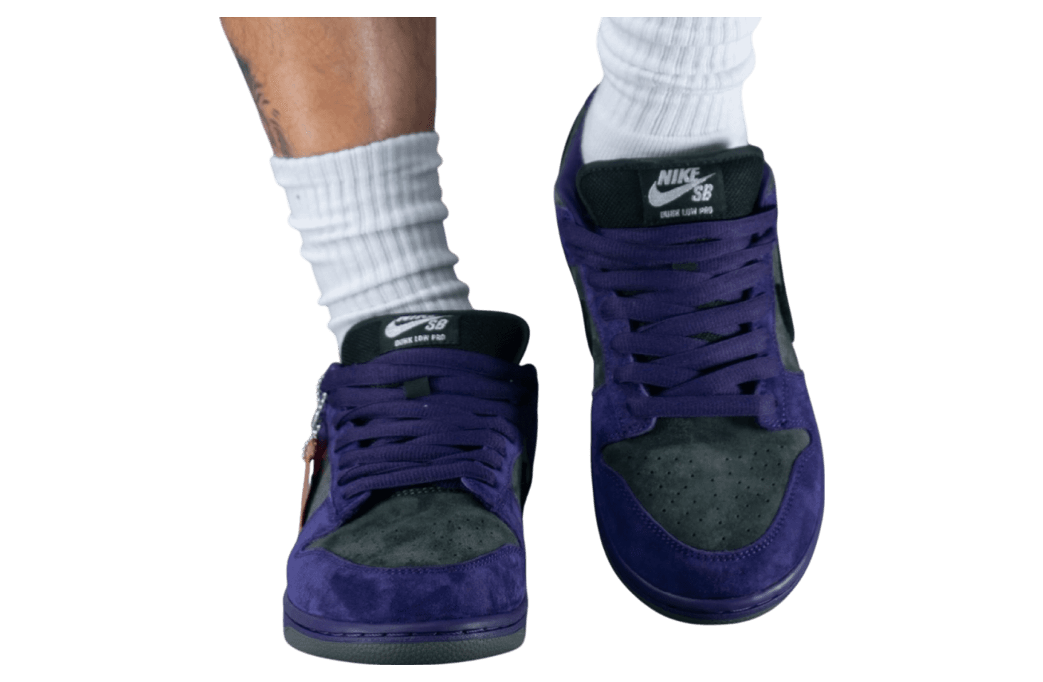 Supreme x Nike SB Dunk Low Ink Ink / Iron Grey release photo 6