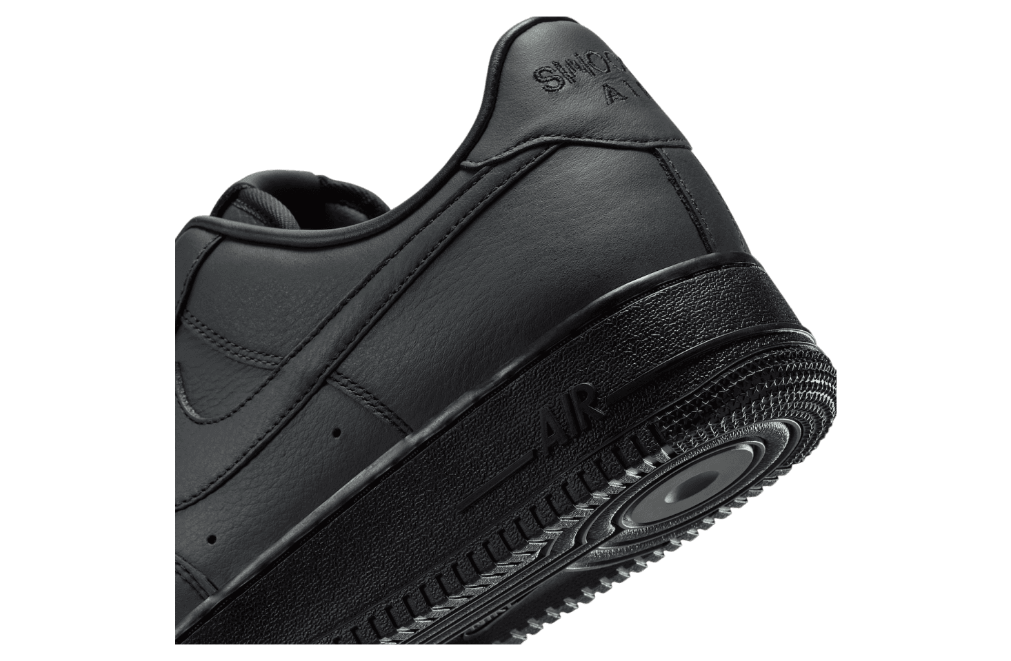 .swoosh x Nike Air Force 1 Low Black release photo 9