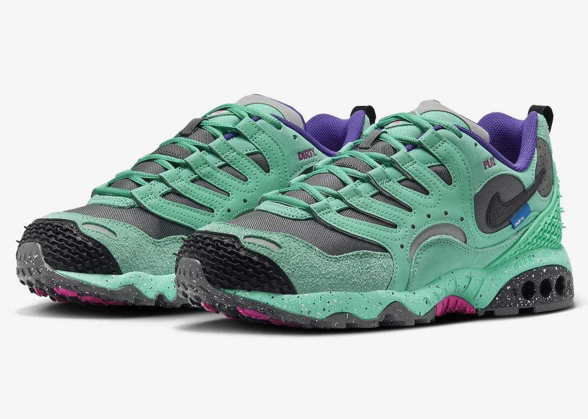 Undefeated x Nike Air Terra Humara Light Menta release photo 2
