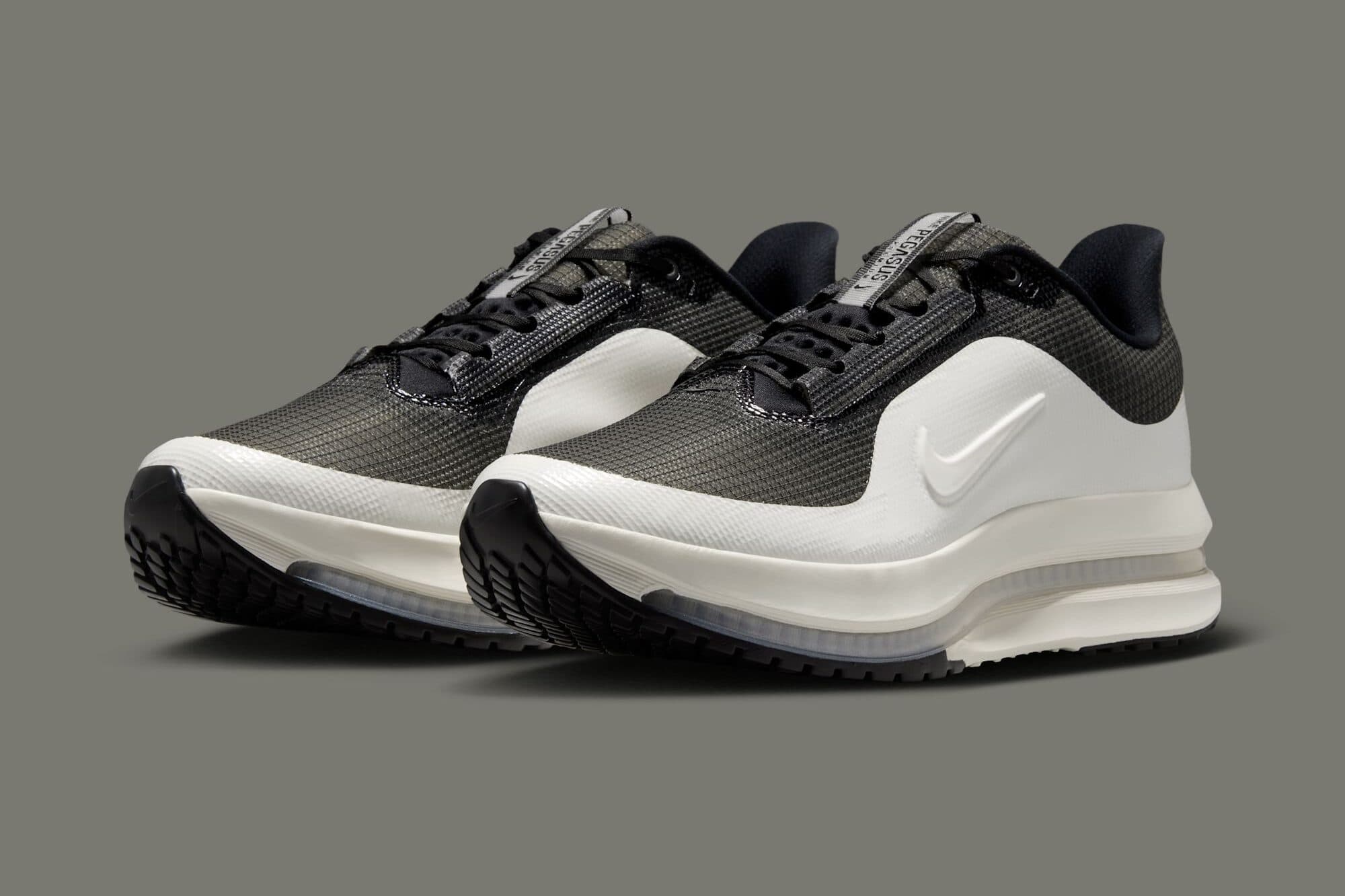 Nike Pegasus Premium "Sail" Nike release photo