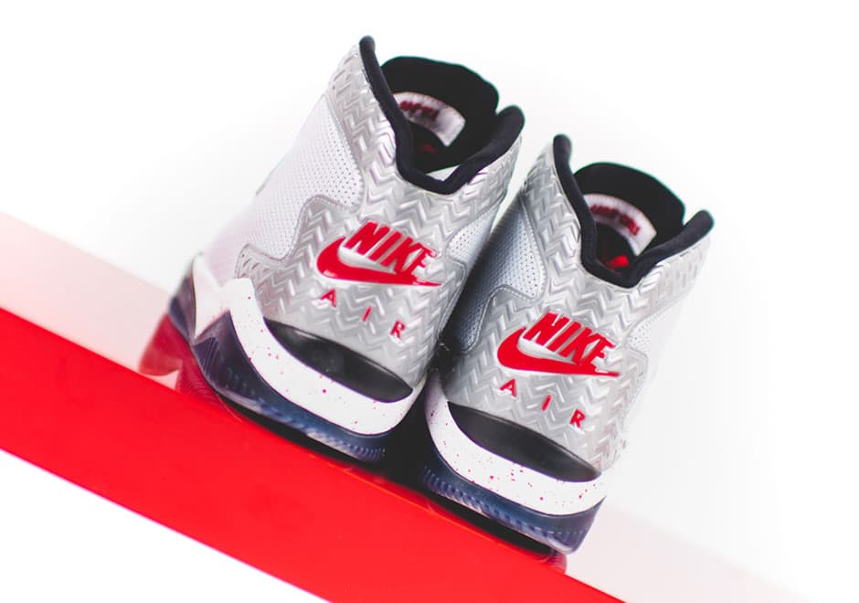 Jordan Air Spike 40 release photo 6