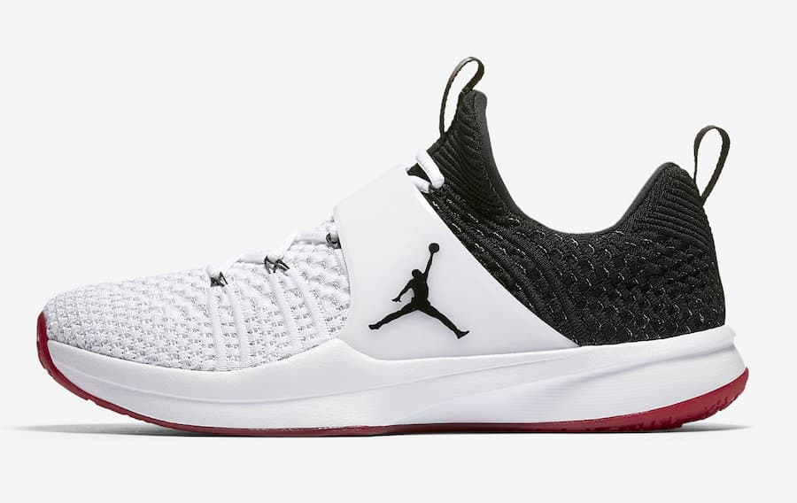 Jordan Trainer 2 Flyknit release photo 2