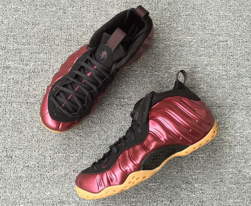 Nike Air Foamposite One release photo 2