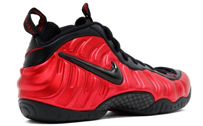 Nike Air Foamposite Pro “University Red” release photo 2