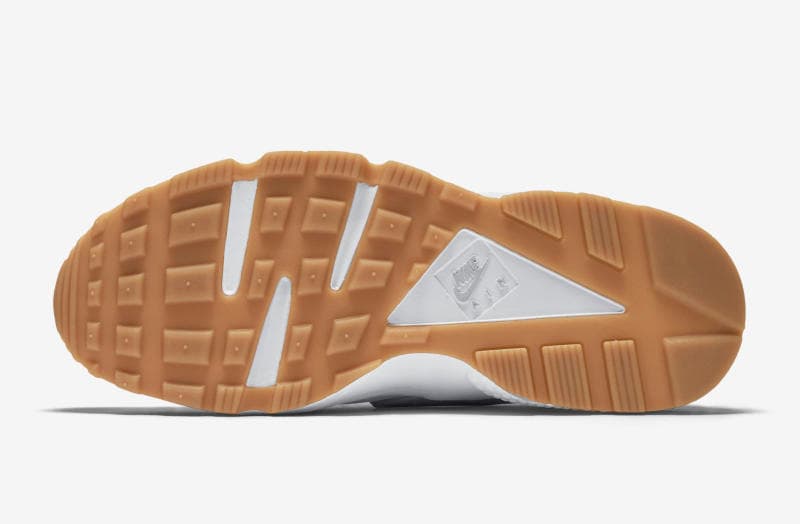 Nike Air Huarache TXT release photo 5