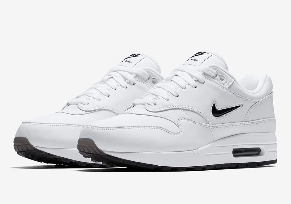 Nike Air Max 1 Premium SC release photo 1