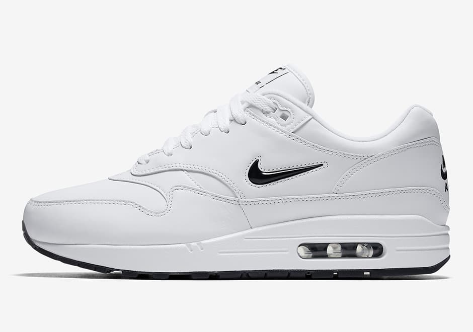 Nike Air Max 1 Premium SC release photo 2