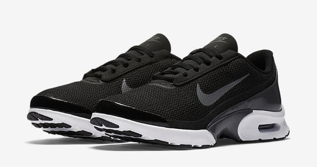 Nike WMNS Air Max Jewell Nike release photo