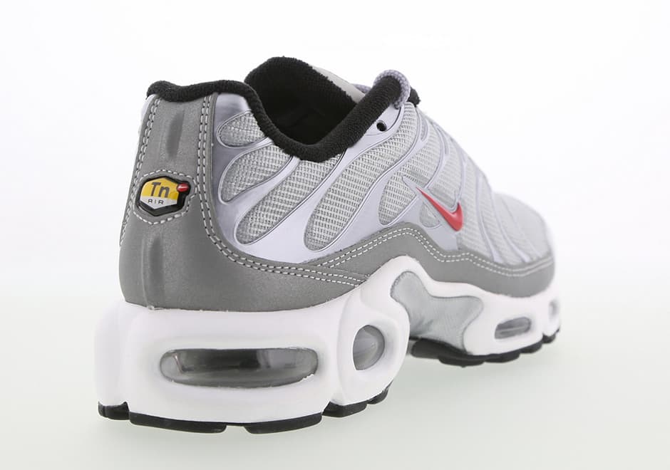 Nike Air Max Plus “Silver Bullet” release photo 3