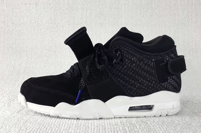 NIKE AIR CRUZ “BLACK SUEDE” release photo 2
