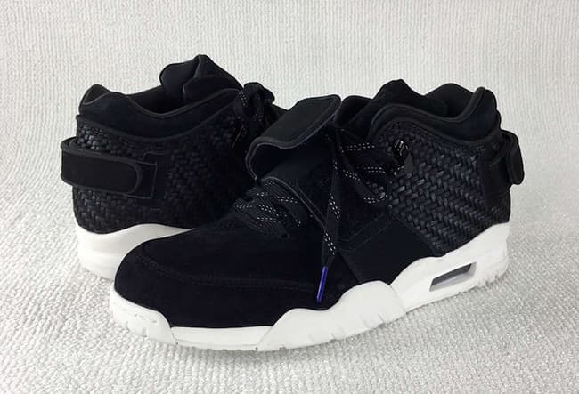 NIKE AIR CRUZ “BLACK SUEDE” release photo 3