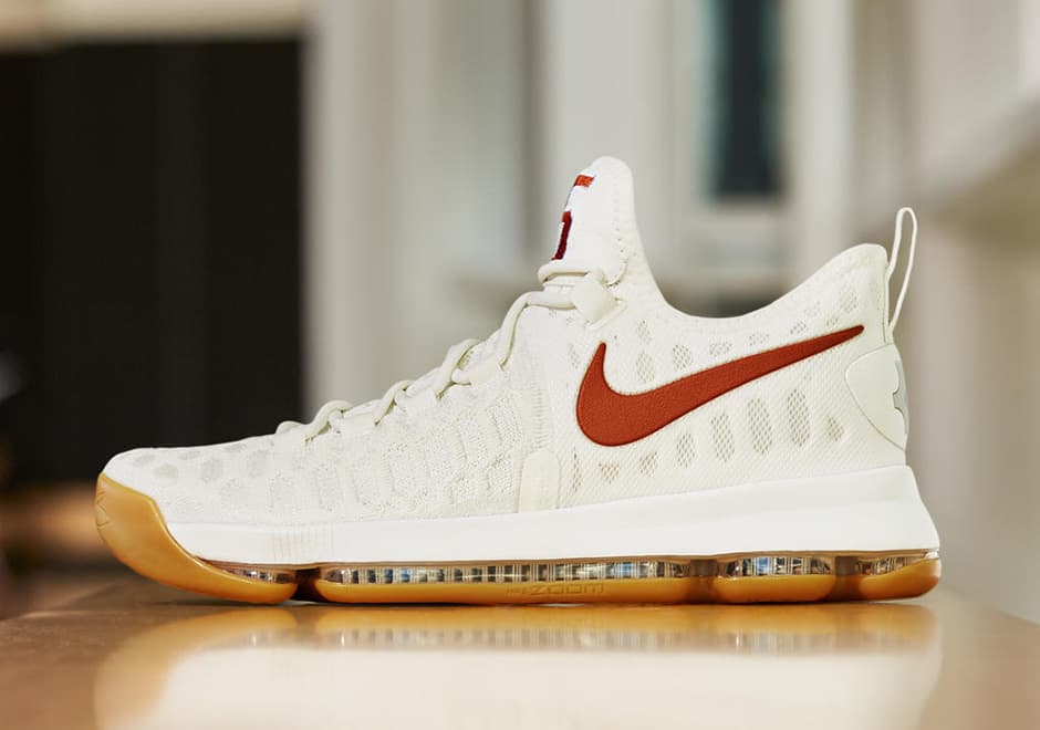 Nike KD 9 “Texas” Nike release photo