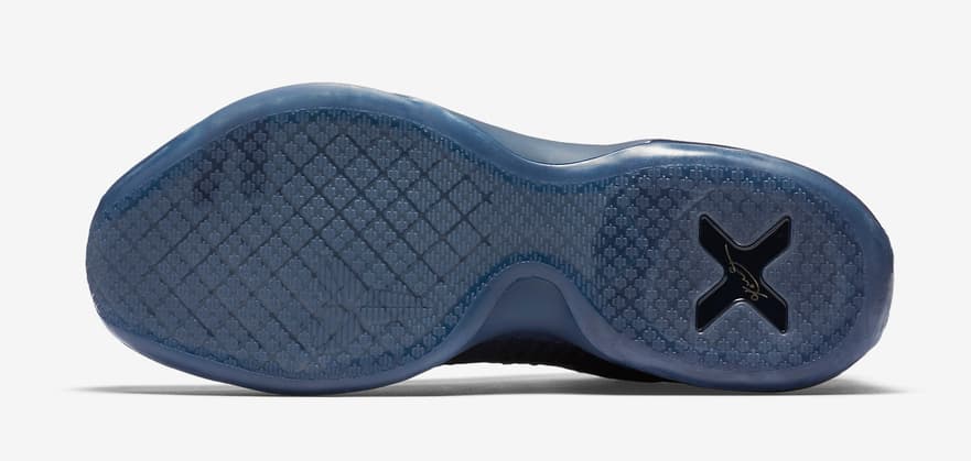 Nike Kobe 10 Elite Low FTB release photo 5