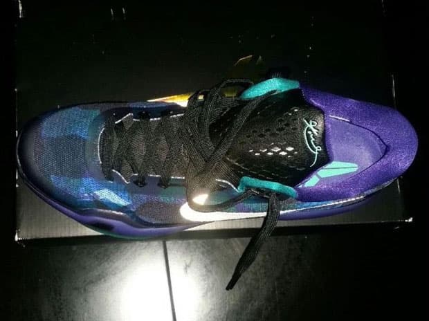 Nike Kobe 10 EYBL release photo 3