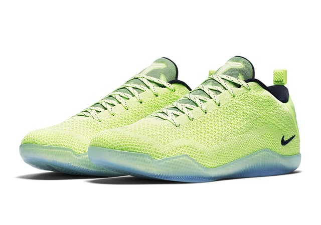 Nike Kobe 11 Elite Low “Christmas” Nike release photo