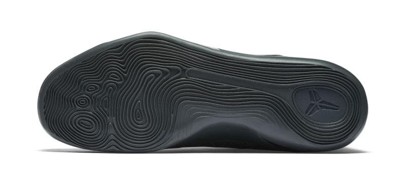 Nike Kobe 9 Elite FTB release photo 2