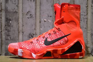 NIKE KOBE 9 “CHRISTMAS” Nike release photo