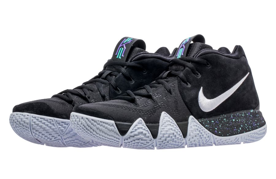 Soulland x Nike SB Dunk Low release photo 1
