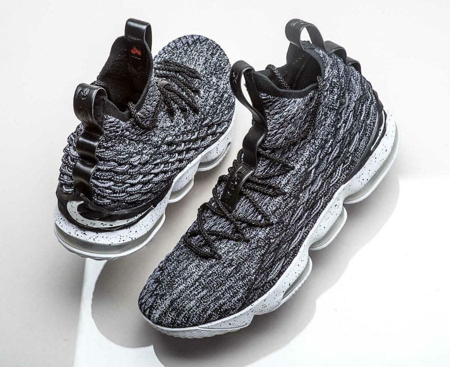 Nike LeBron 15 “Ashes” release photo 5