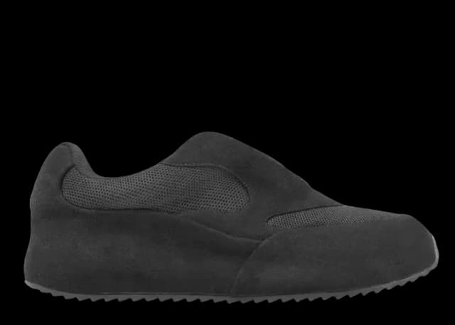 Yeezy BL-01 Black Yeezy release photo