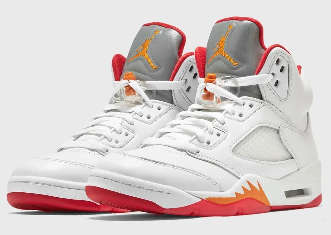 Air Jordan 5 Retro Sunset (W) release photo 5
