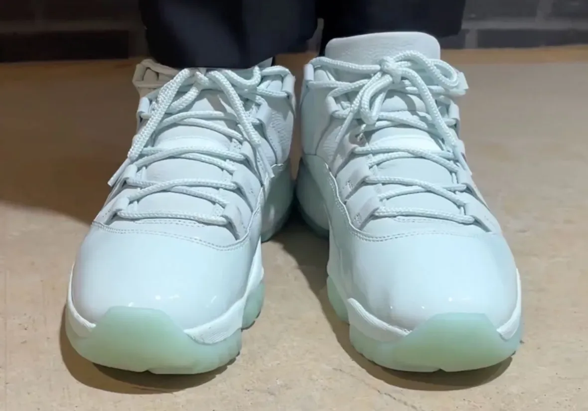 JAIDE x Air Jordan 11 Low release photo 5