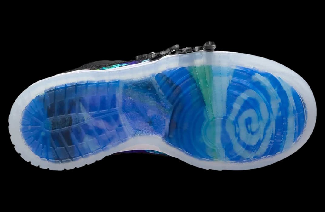 Andrea Bergart x Nike Dunk Low GS Black / Blue release photo 4