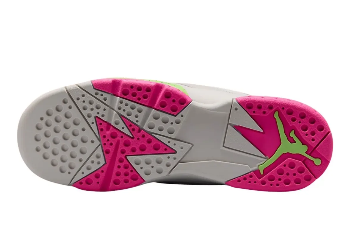 Air Jordan 7 “Tennis Day” release photo 5