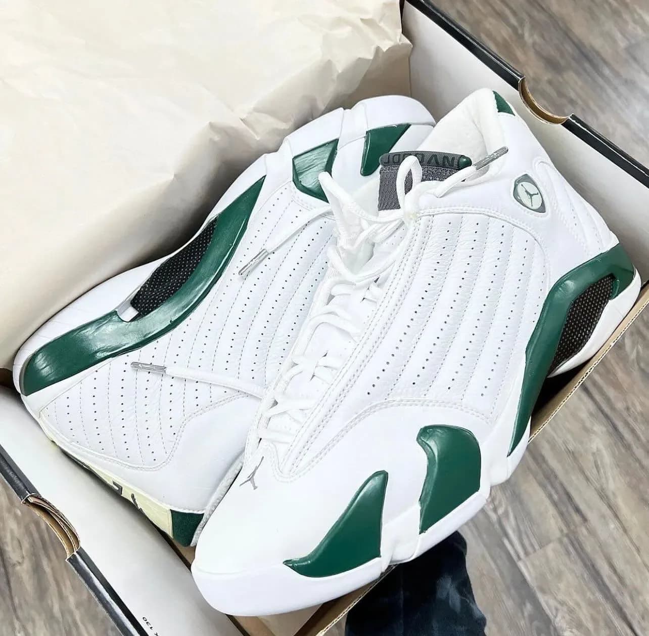Air Jordan 14 “Forest Green” release photo 1