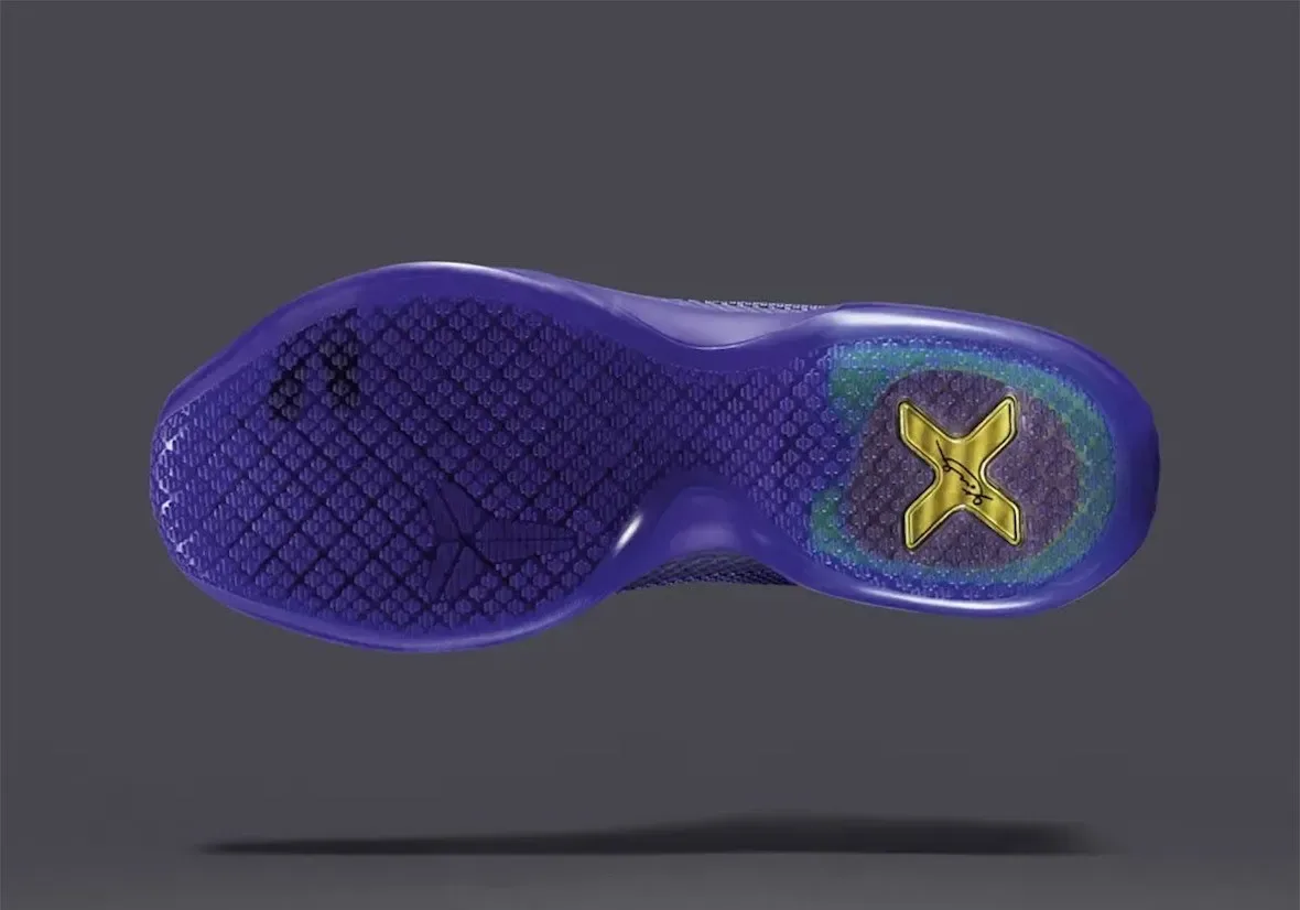 Nike Kobe 10 Protro “Blackout” release photo 2