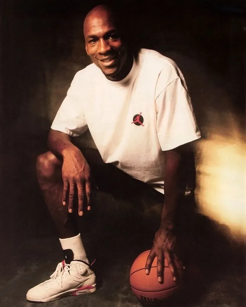 Air Jordan 6 OG “White Infrared” release photo 5