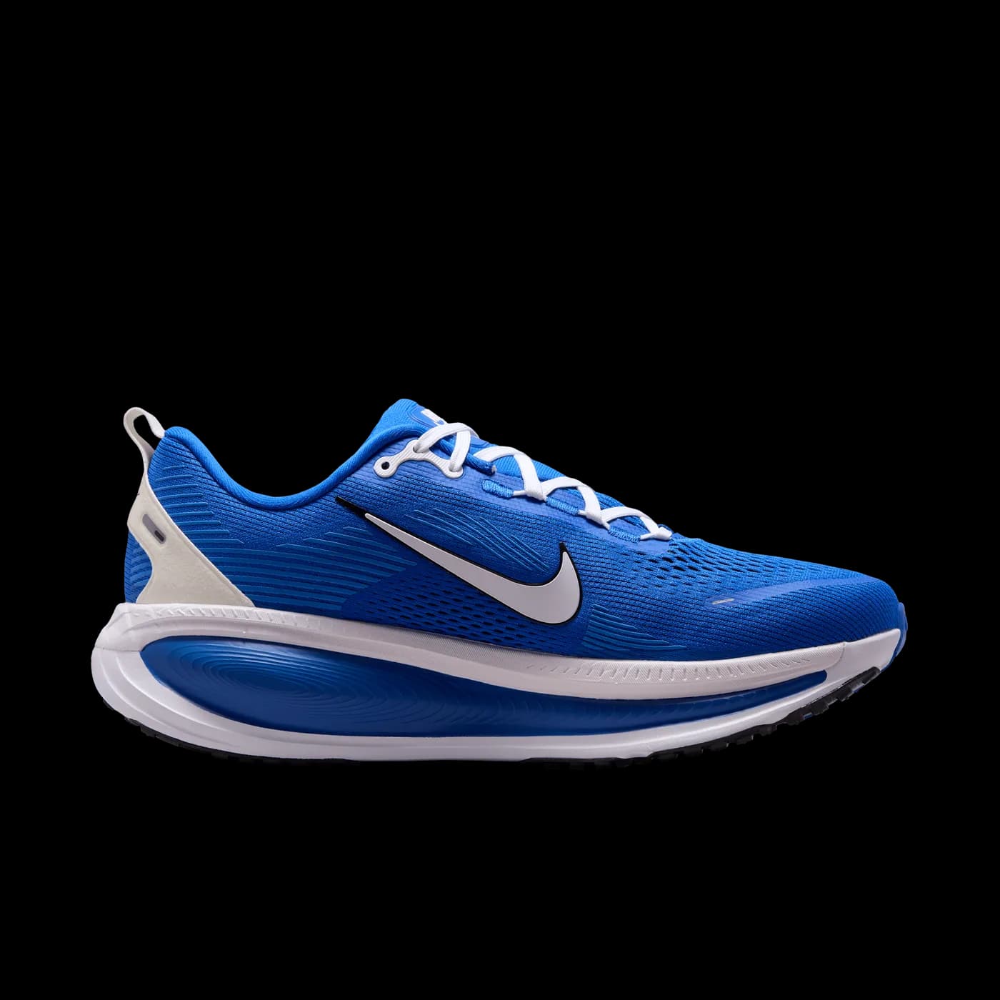 Nike Vomero 18 Kentucky release photo 4